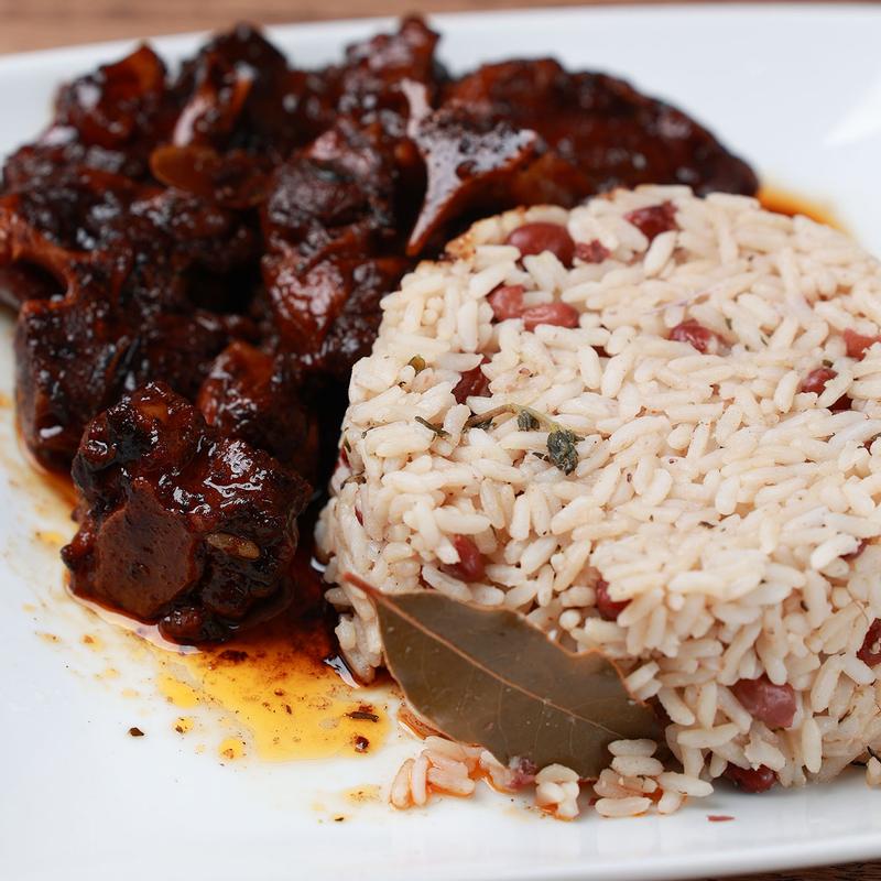 Oxtails photo