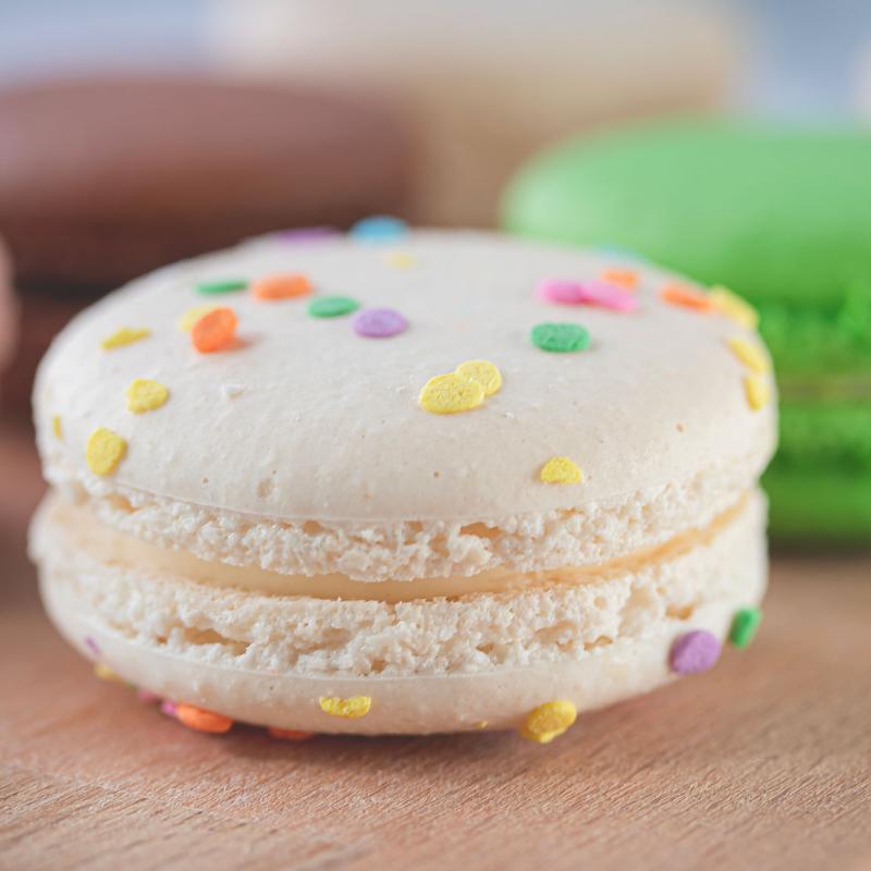 Birthday Cake Macaron photo