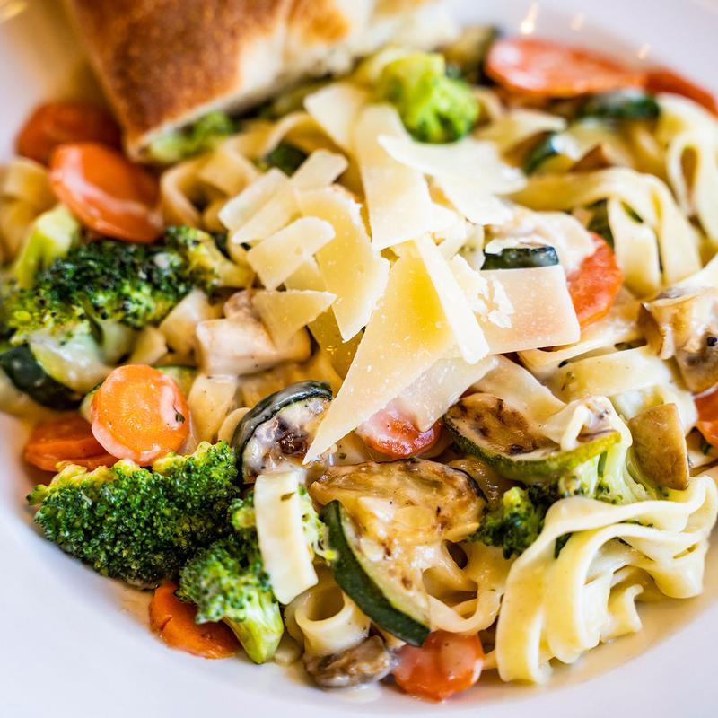 Linguine w/Sautéed Seasonal Vegetables photo