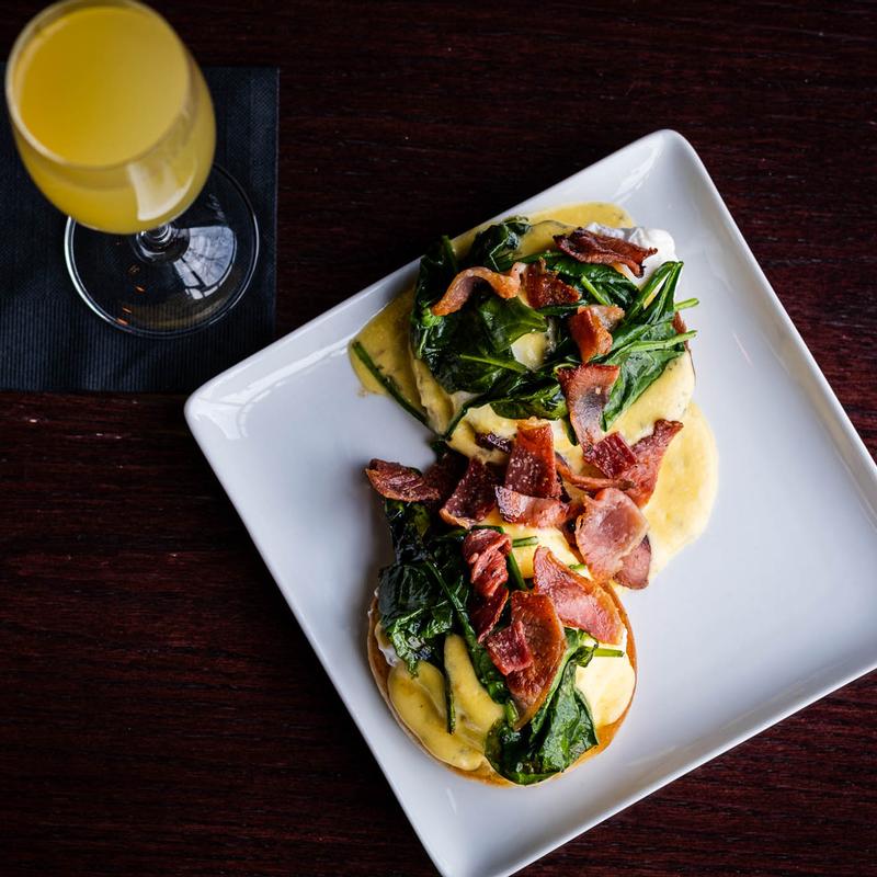 Eggs Benedict photo