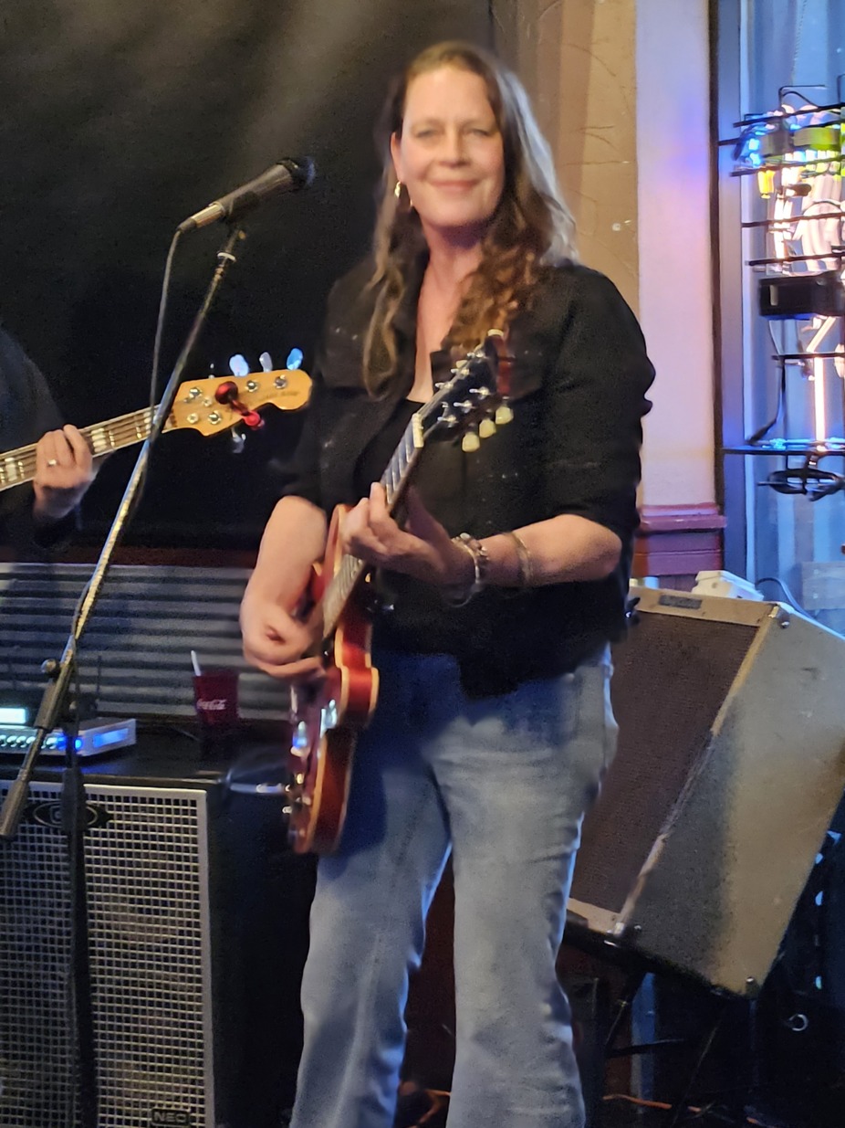 Eef & The Blues Express (7:00-10:30) event photo