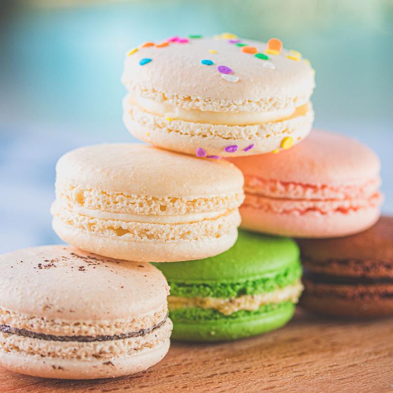 Pistachio Macaron photo