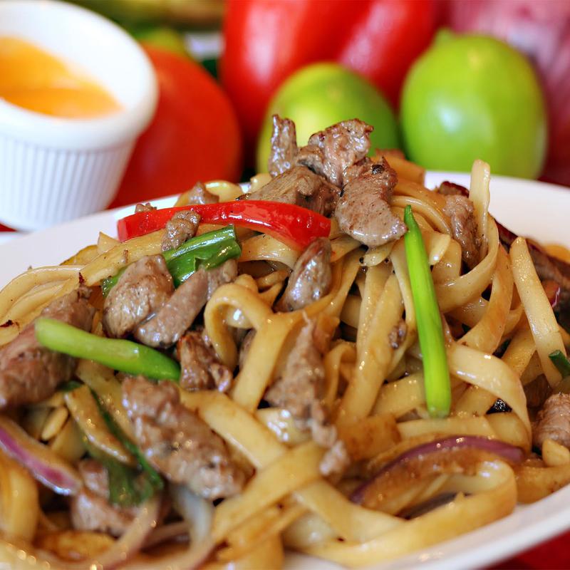 Tallarin Saltado Limeño photo