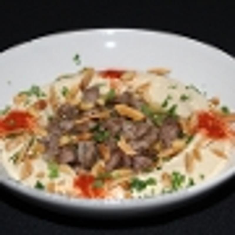 Hummus Bil Lahmeh photo