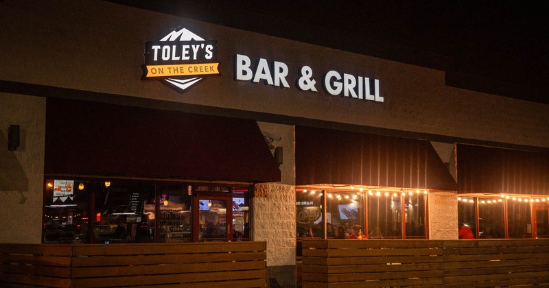 Toley's on the Creek exterior