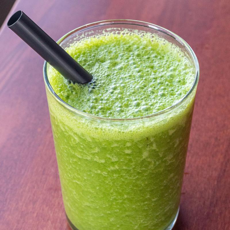 Incredible Green Smoothie 16oz photo