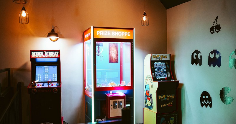 Interior, arcade game machines
