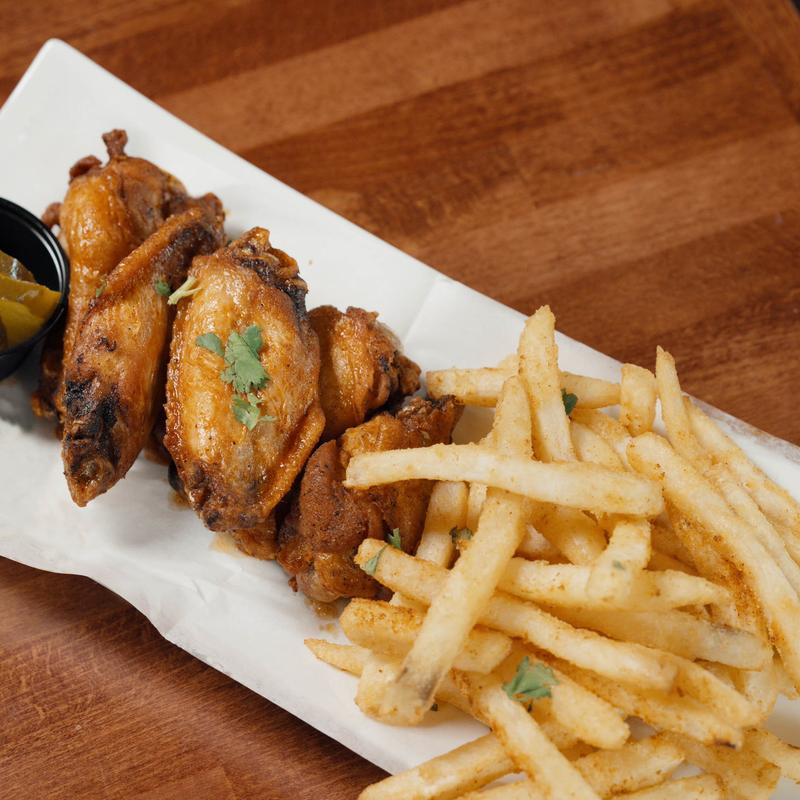 menu item 18 of 22, Hot Wings (6)