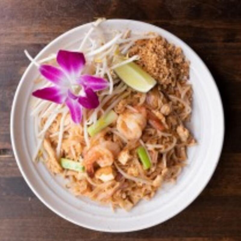 L14. Pad Thai photo