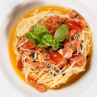 Angel hair pasta, with tomato basil sauce.