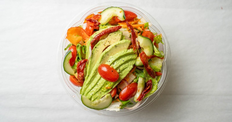 Avocado salad