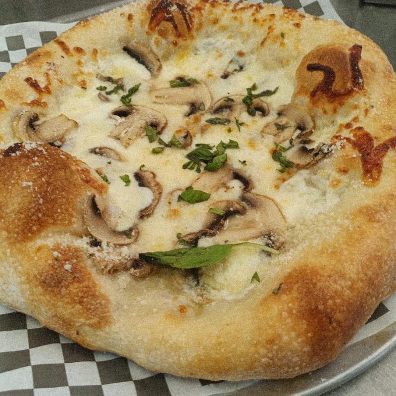 White Truffle Pizza photo