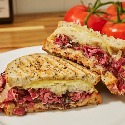 The New York Reuben Sandwich, closeup.