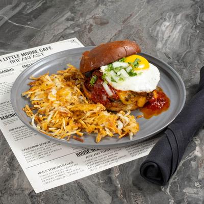 Ponto beach burger, served.