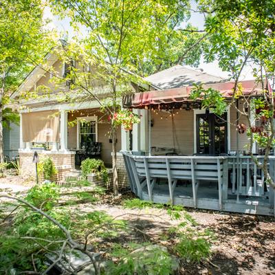 The exterior of the restaurant.