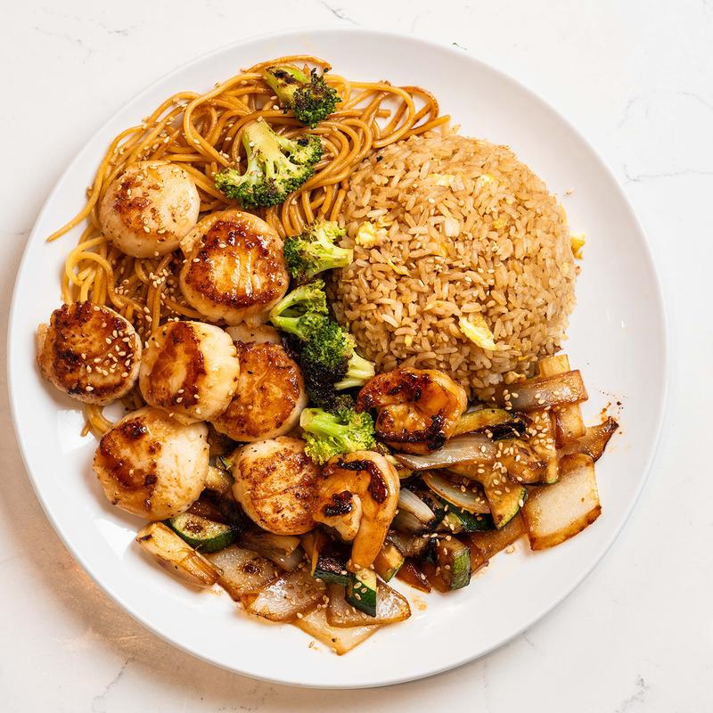 Fresh Sea Scallops* photo