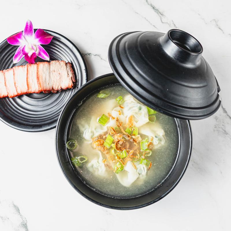 R8 Pork Shrimp Wonton Soup w Pork Belly Char Siu photo