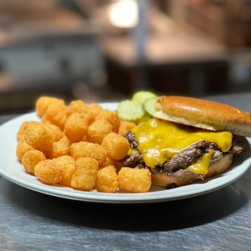 Beaverdale Classic Burger photo