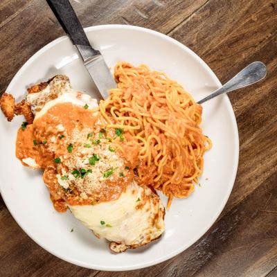 Chicken and eggplant alla vodka, top view.