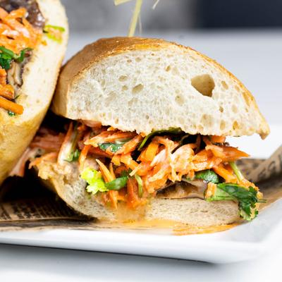 Veggie sandwich, with mixed shredded vegetables
