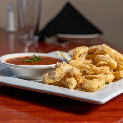 Calamari with marinara on the side
