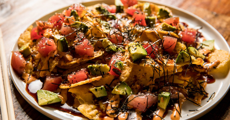 Poke nachos