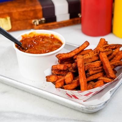 Chili and fries.