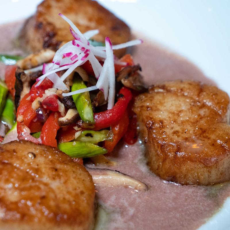 Pan - Seared Sea Scallops photo