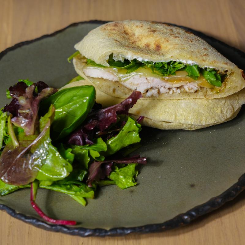 menu item 8 of 111, CHICKEN SANDWICH