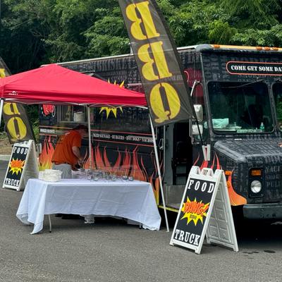 Food truck.