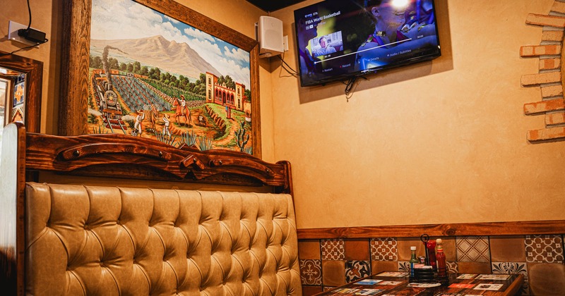 Interior boot seating