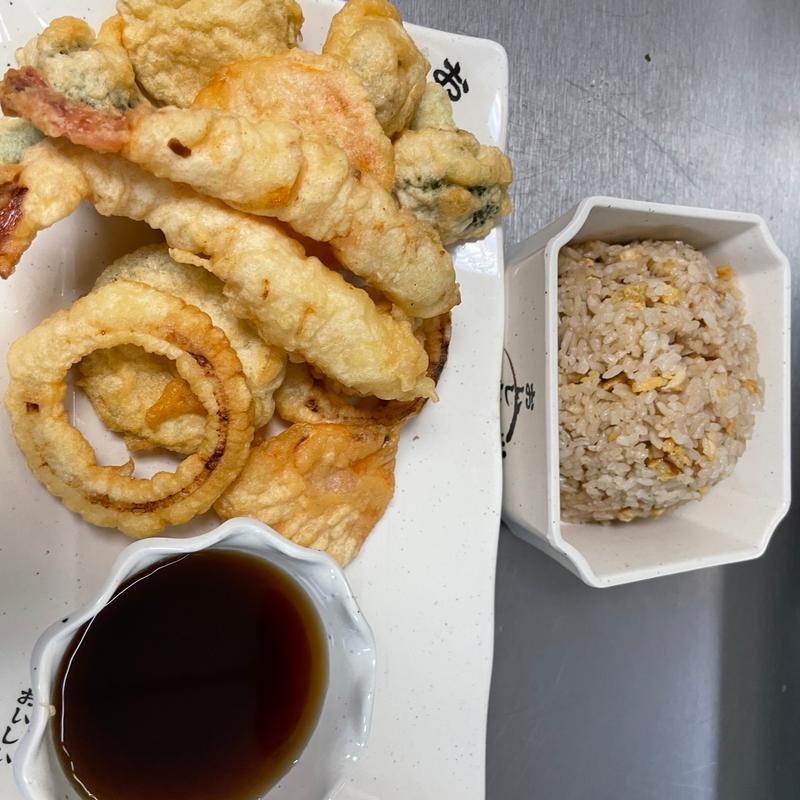 Shrimp & Vegetable Tempura photo