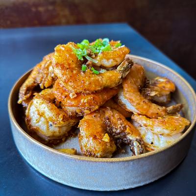 Garlic pepper prawns.