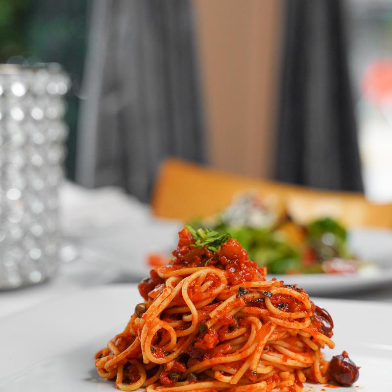 Spaghetti Putanesca photo