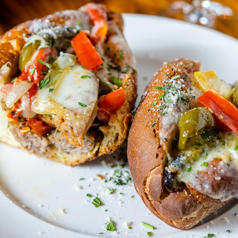 Salsiccia, Peperoni E Cipolle Hero photo