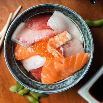 Sashimi bowl.
