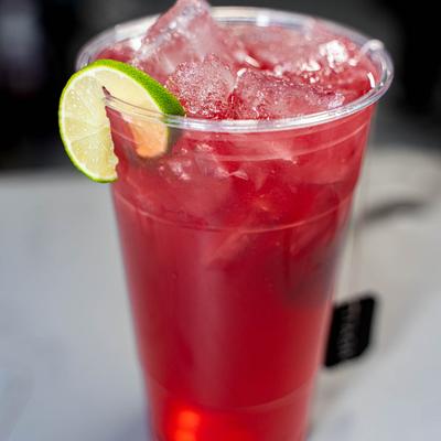 Refreshing Jamaica + Limonada cup.