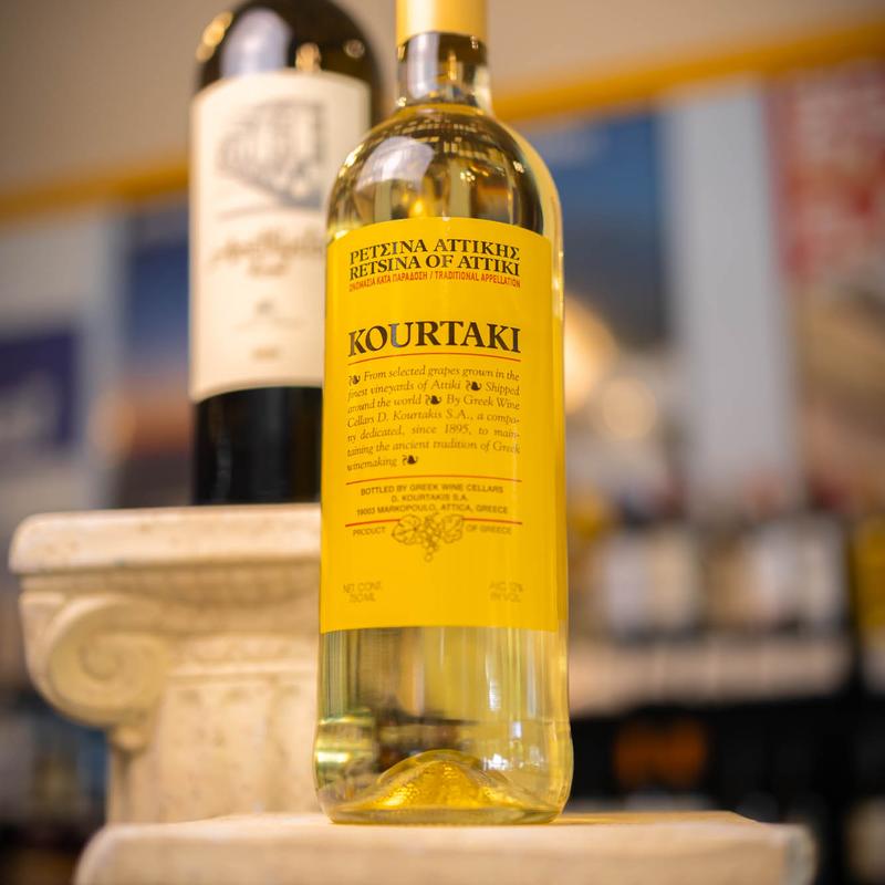 Kourtaki Retsina photo