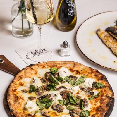 pizza formaggio.