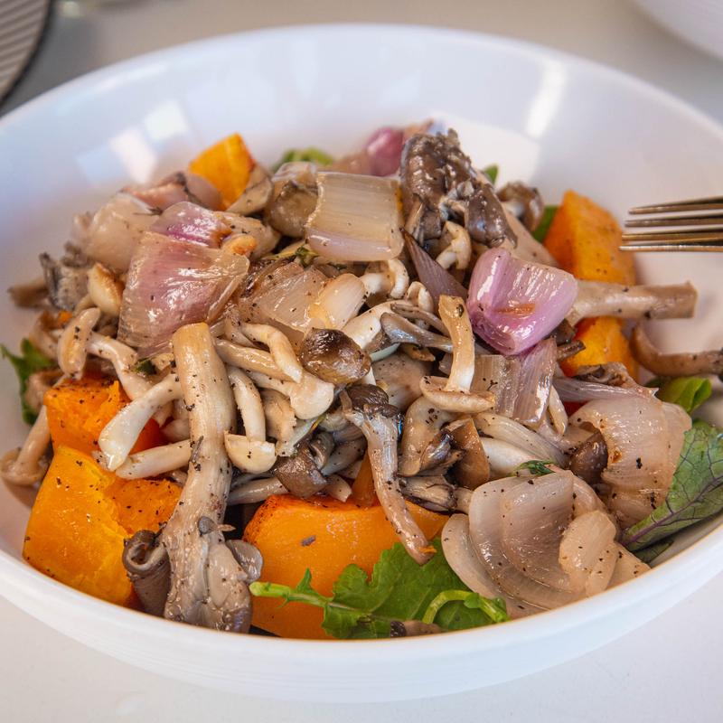 ROASTED MUSHROOM SALAD photo