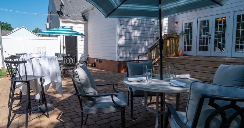 Exterior, patio area