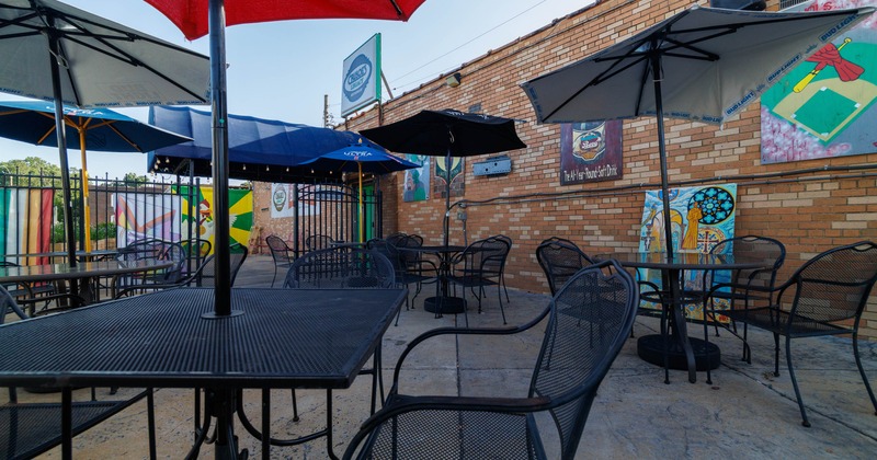 Interior, seating place on the outside