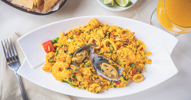 Seafood Paella, photo taken from above