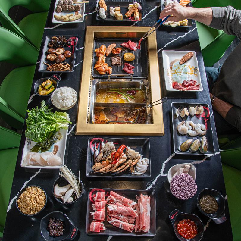 hot gallery photo number 1