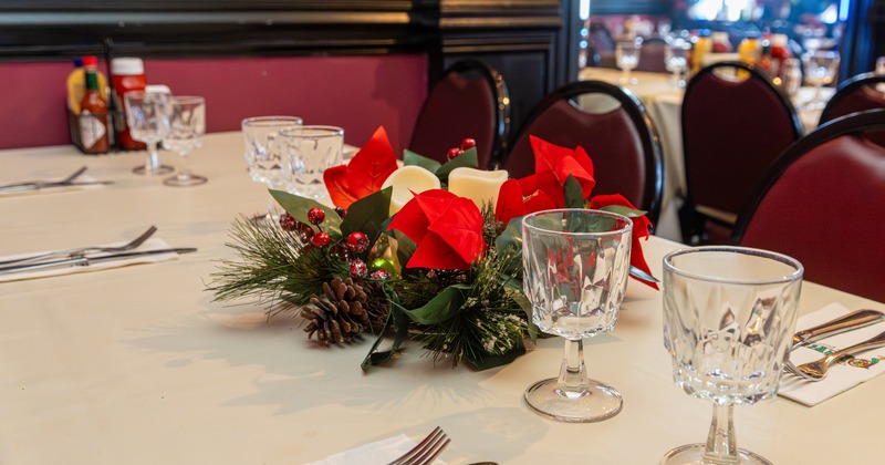 Diner table, christmas set up