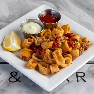 Cajun calamari with dips.