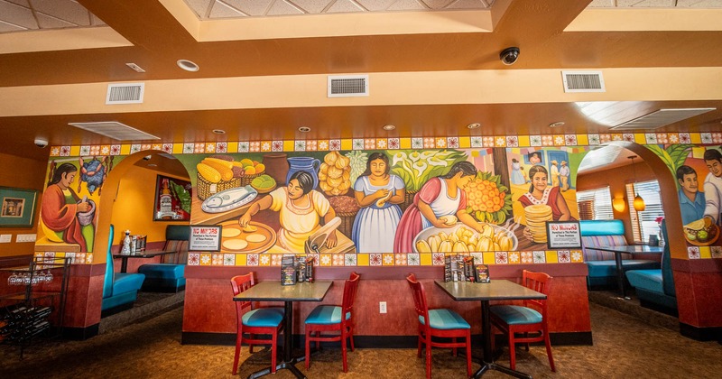 Dining space, painted walls