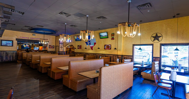 Interior, dining space with leather booths