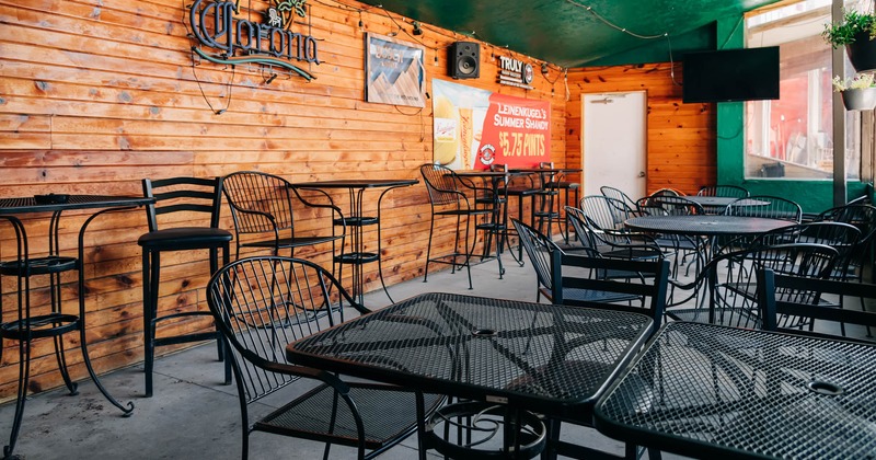 Exterior, patio, tables and chairs