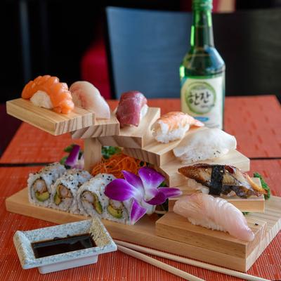 Sushi Sashimi Combo.